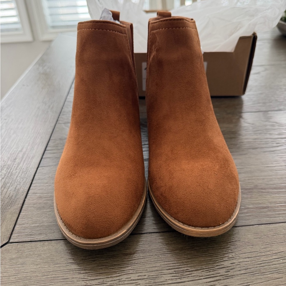 NWT Journee Collection Rimi Booties - Picture 7 of 8